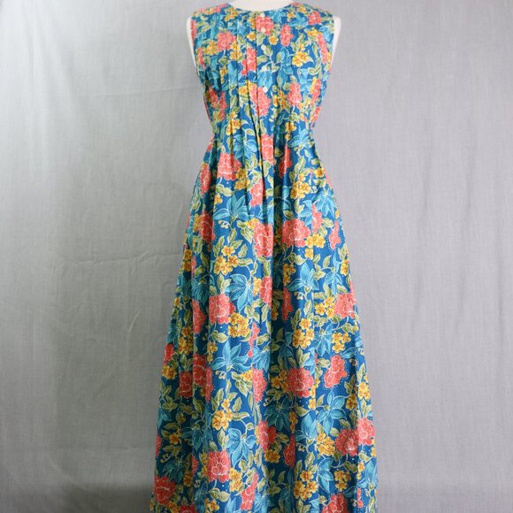 VTG British Khaki by Robert Lighton Dress Size 6 Blue Floral Pleated Midi Cotton